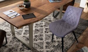 California 981 Szék