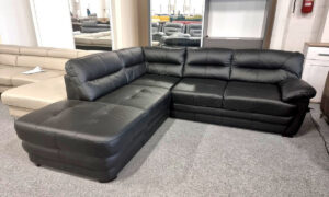 Casino valódi bőr sarokgarnitùra