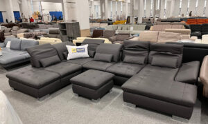 Vito Fulla U- Form. Valódi bőr Ülőgarnitúra + puff